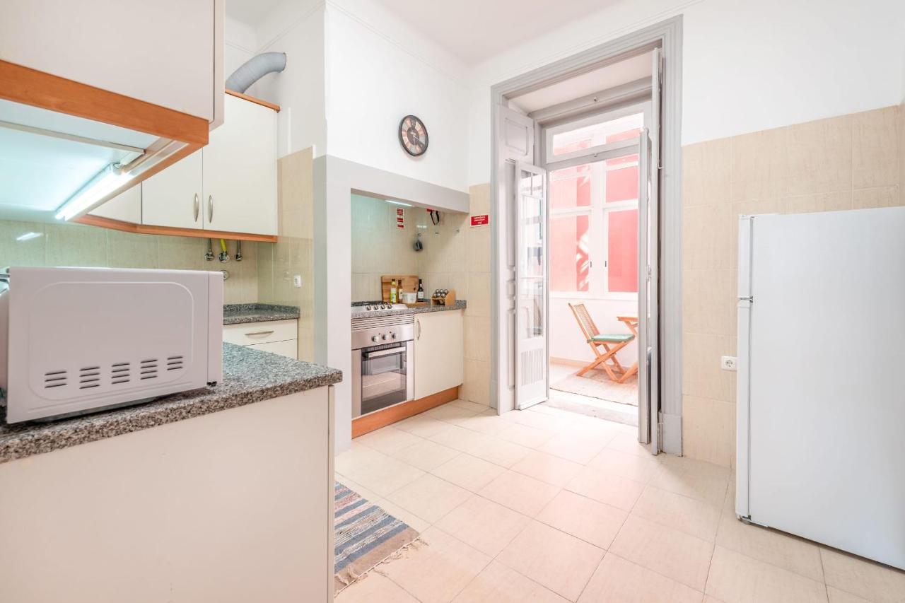 Vita Portucale ! Deluxe 3 Bedroom Apartment In Arroios Lisboa Exterior foto
